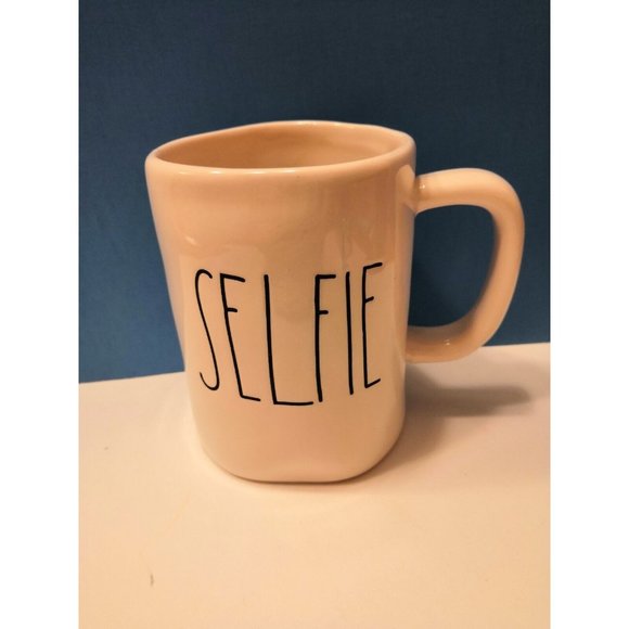 Magenta SELFIE Mug M Stamp Rae Dunn Coffee Cup - Picture 1 of 3